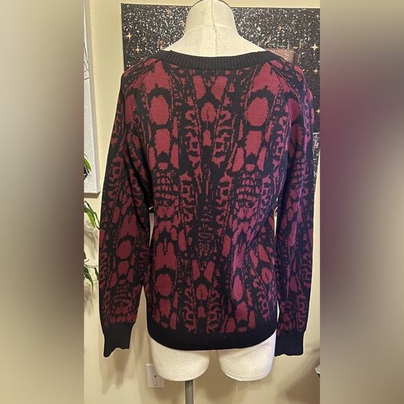 Carmen Marc Valvo Coastal Stretchy Knit Career Top Size Medium - Picture 4 of 5